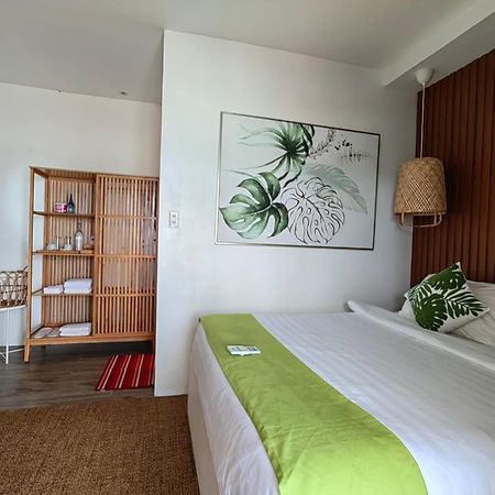 Orange Pearl Beach Resort Ель-Нідо Екстер'єр фото