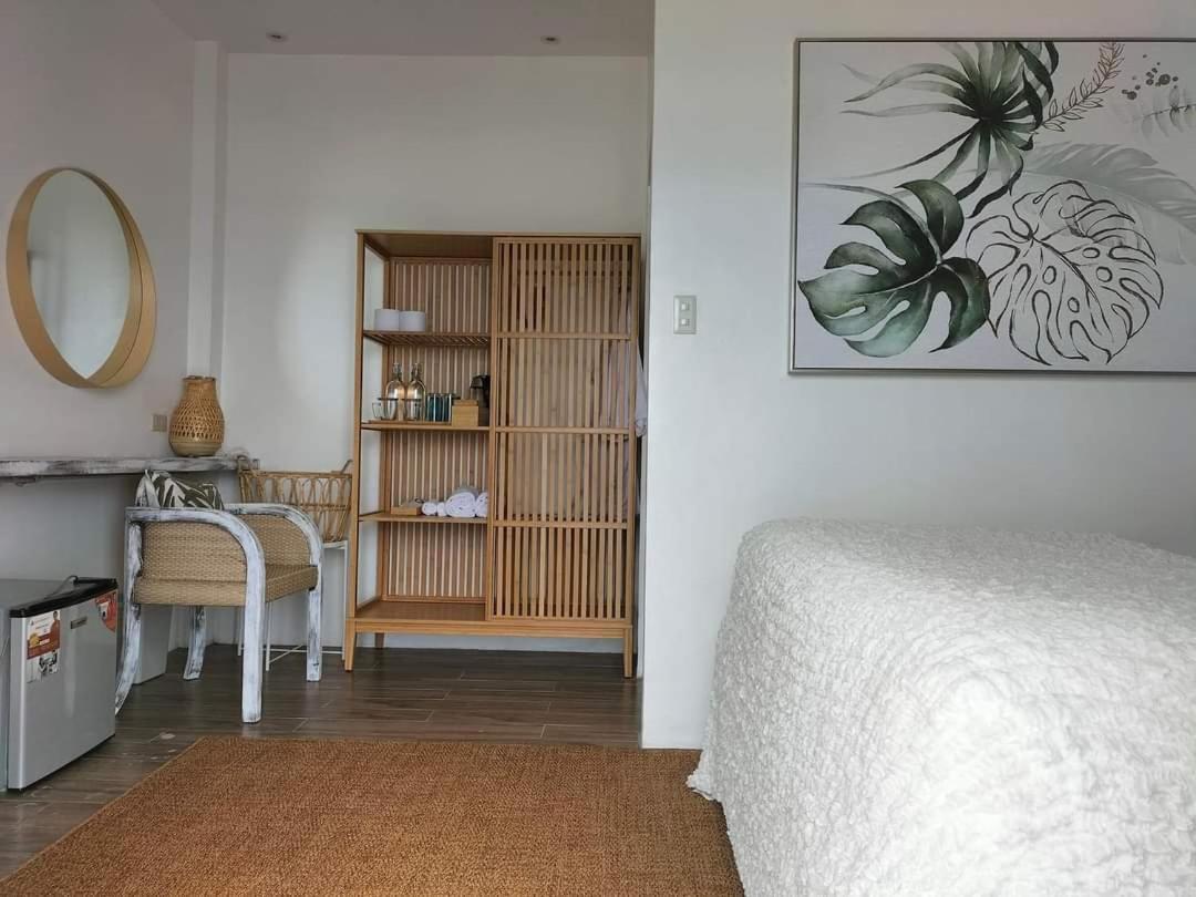 Orange Pearl Beach Resort Ель-Нідо Екстер'єр фото