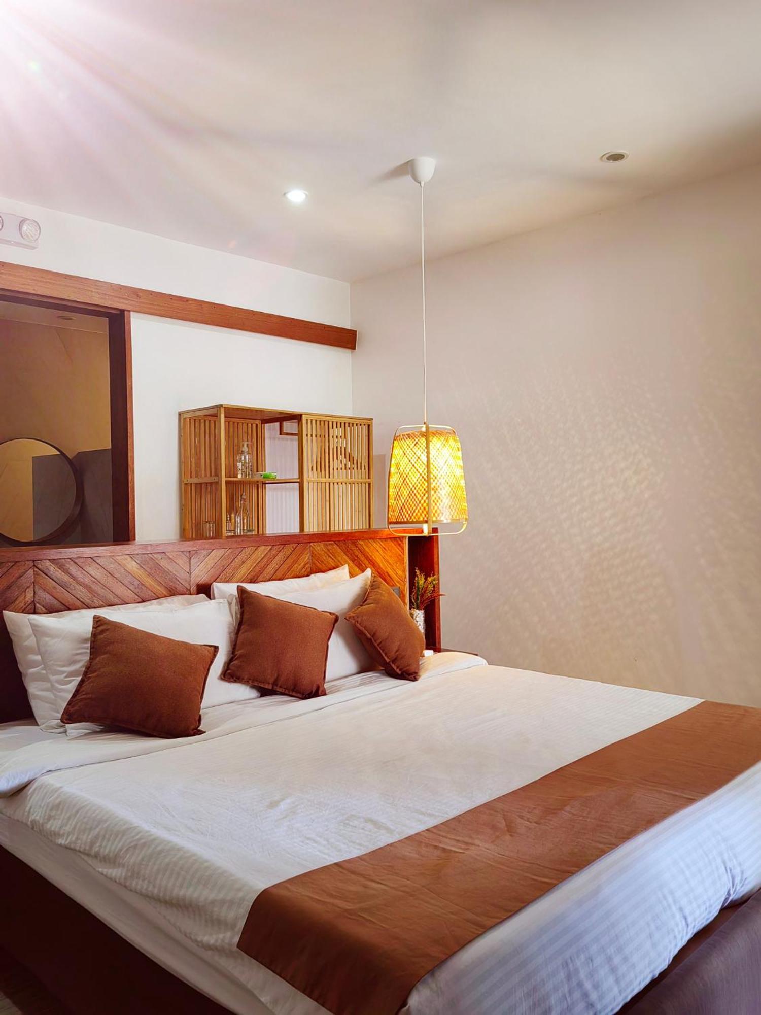 Orange Pearl Beach Resort Ель-Нідо Екстер'єр фото