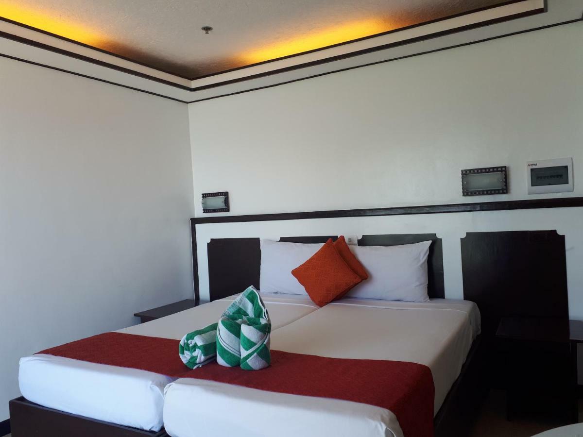 Orange Pearl Beach Resort Ель-Нідо Екстер'єр фото